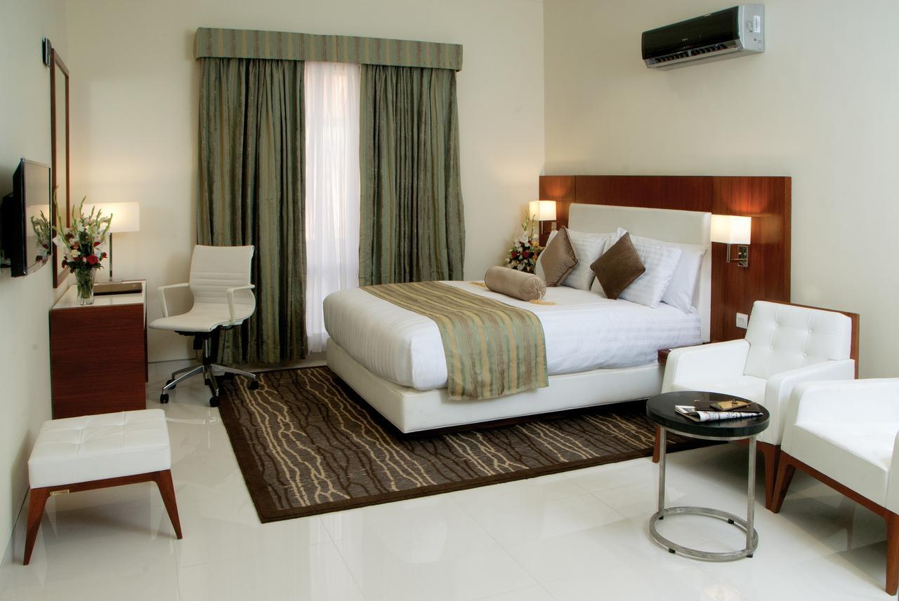 Avari Boutique Мултан Экстерьер фото