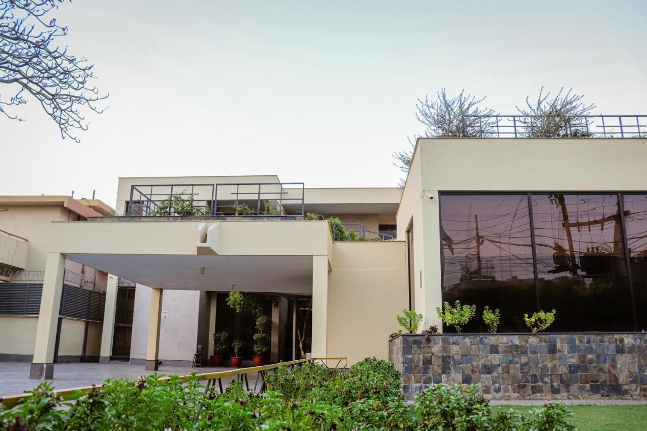 Avari Boutique Мултан Экстерьер фото